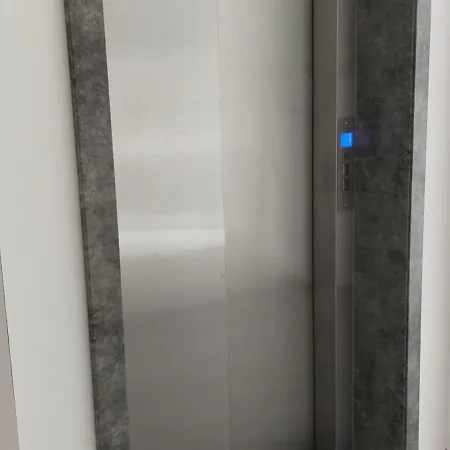 Ale Widok Cicha - Centrum Z Miejscem Postojowym W Garazu Apartamento *