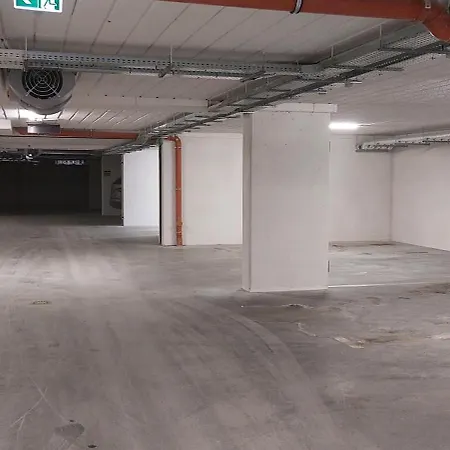 Ale Widok Cicha - Centrum Z Miejscem Postojowym W Garazu