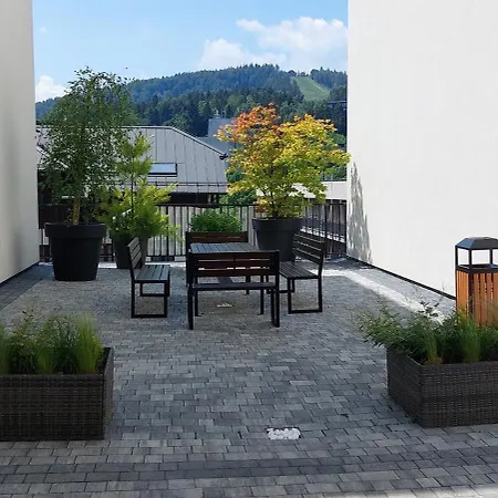 Apartment Ale Widok Cicha - Centrum Z Miejscem Postojowym W Garazu Krynica Zdroj